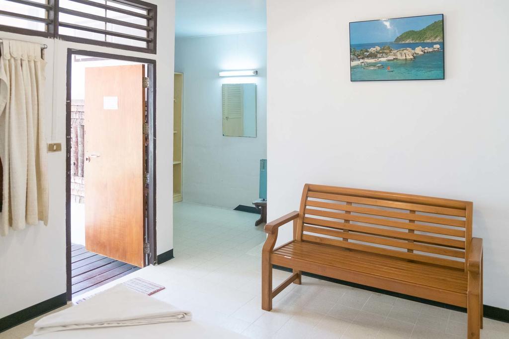 Marine Chaweng Beach Resort Bagian luar foto