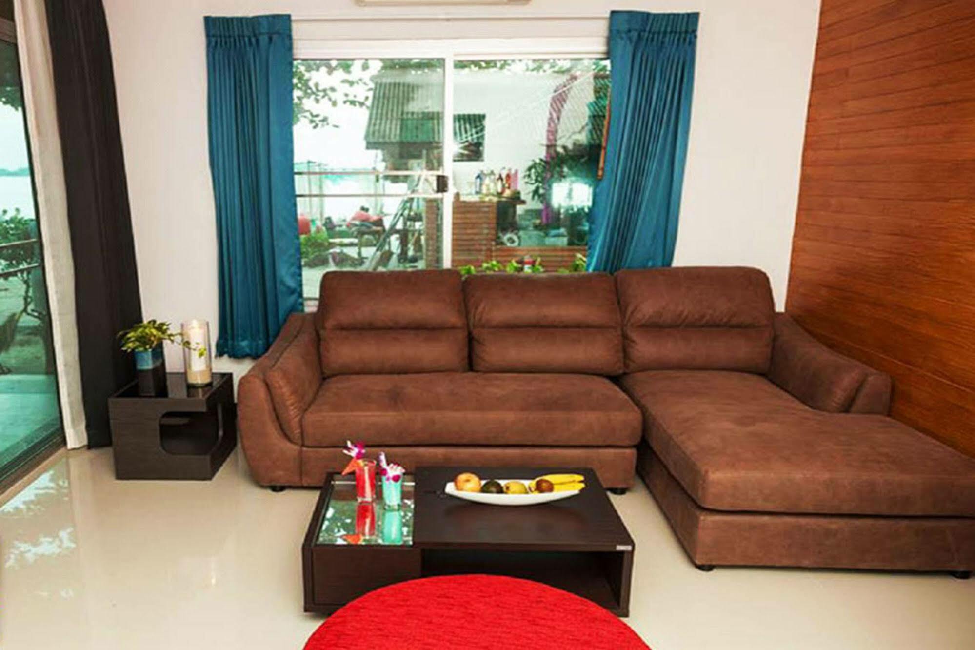 Marine Chaweng Beach Resort Bagian luar foto